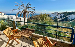 Gorgeous sea view apartment 5min walk from beach